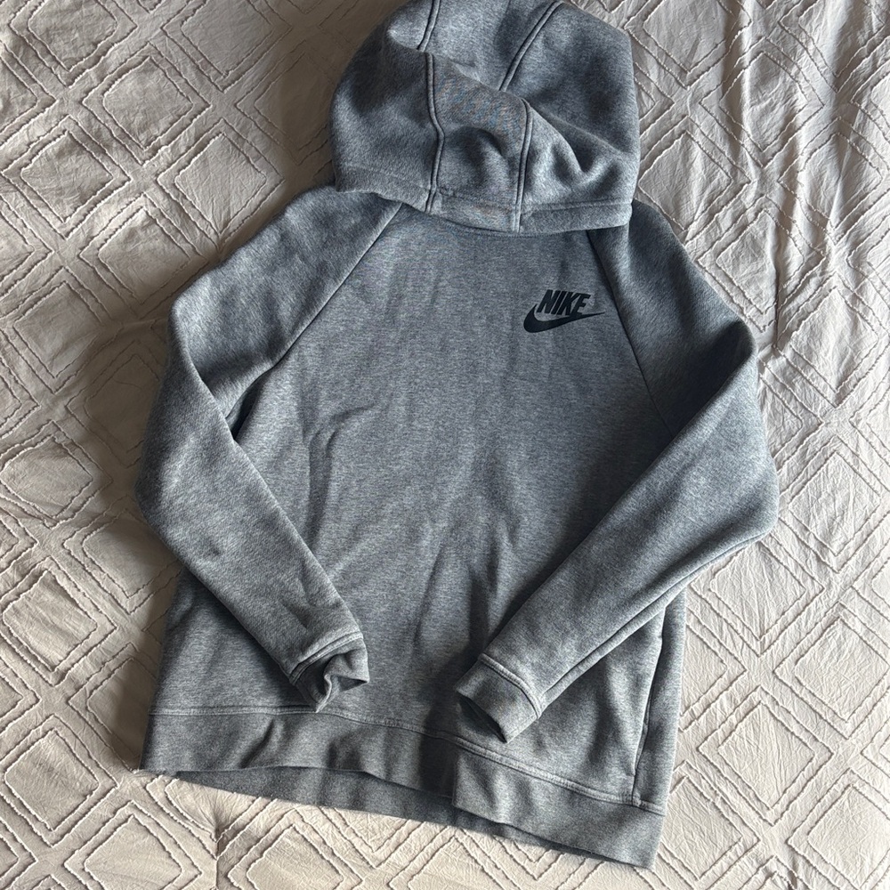 Nike Women’s Heather Gray Hoodie